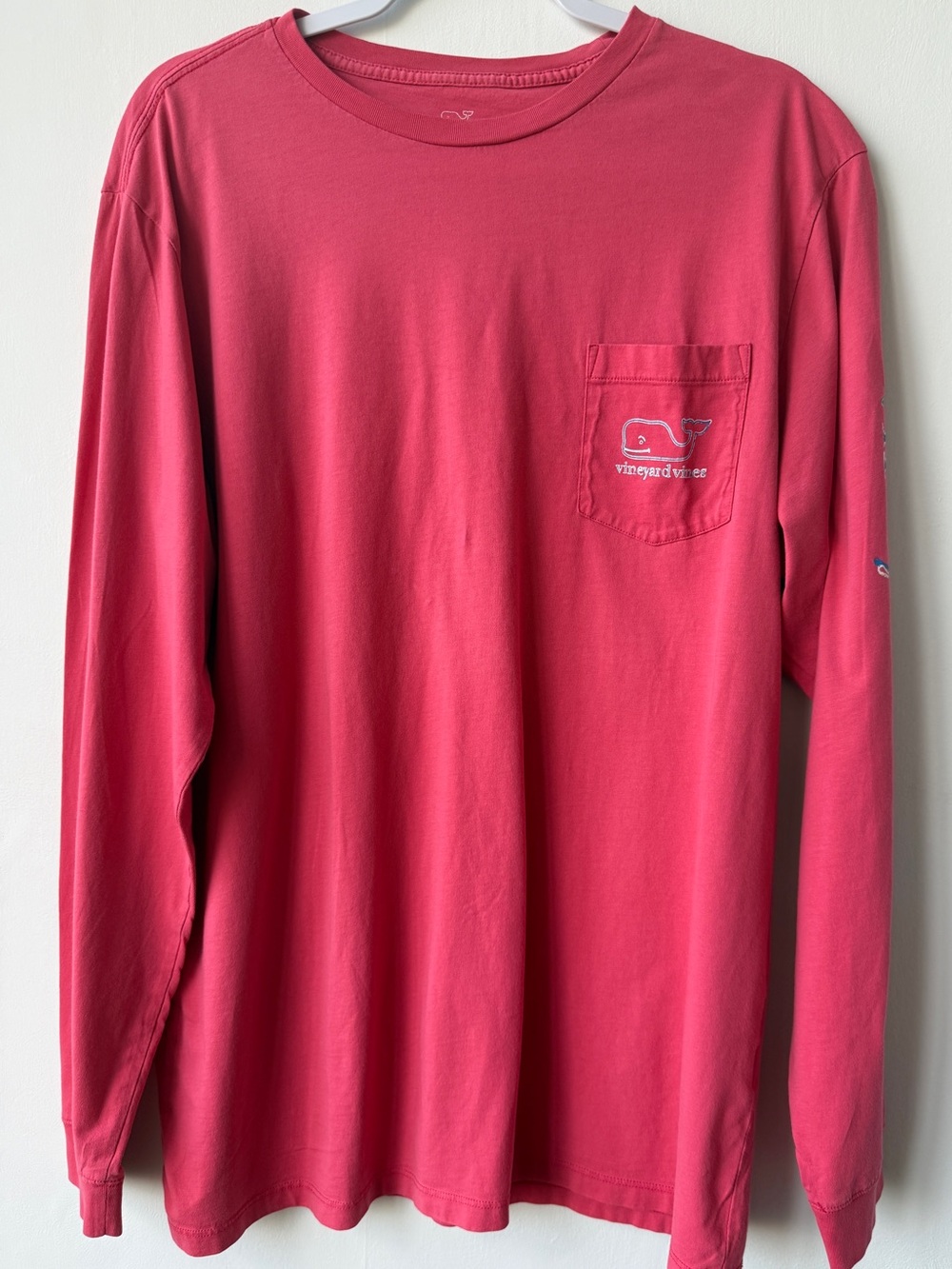 Vineyard Vines Men's Long-Sleeve Pocket Tee in Pink